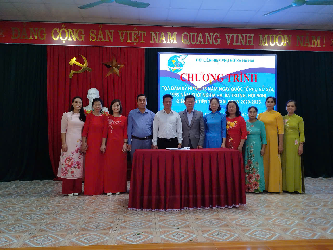 chung kien ky cam ket.jpg