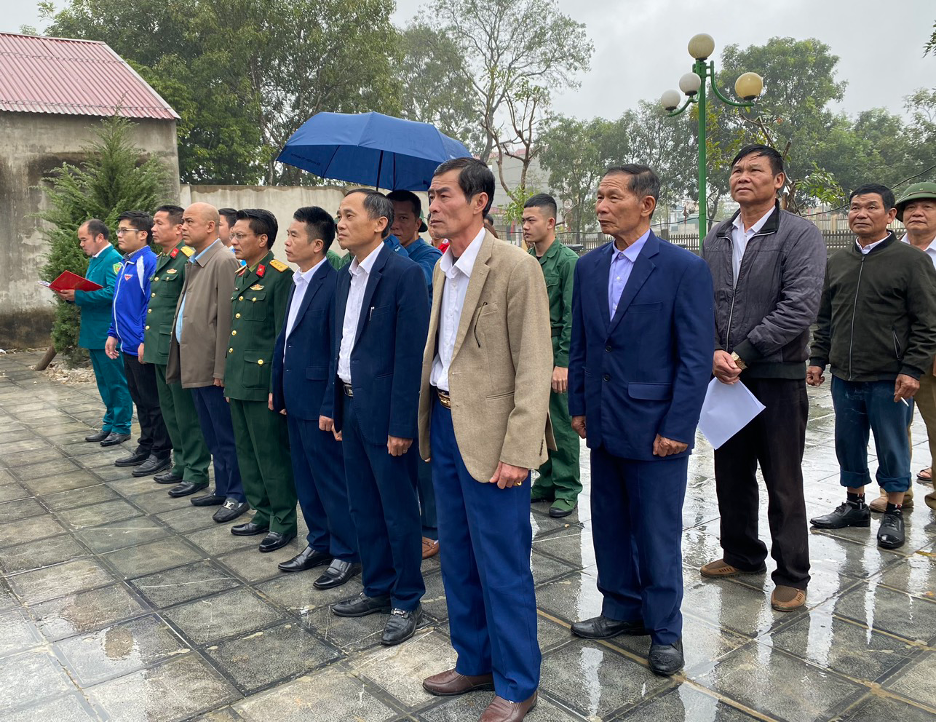 Xã Hà Bình: Gặp mặt, tiễn thanh niên lên đường nhập ngũ năm 2023