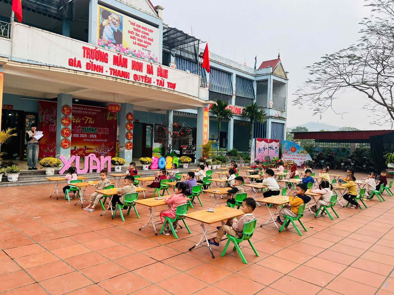Anh-tin-bai