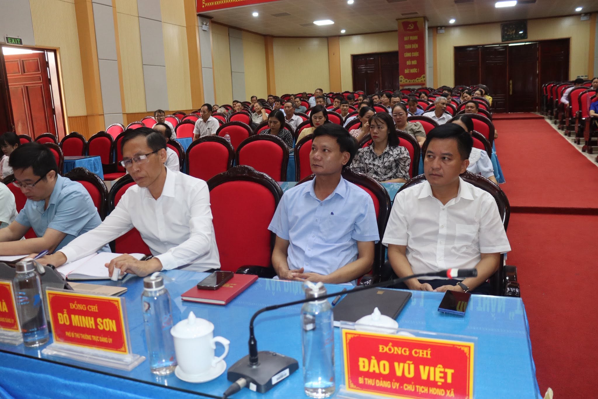 XÃ NGA SƠN THAM DỰ HỘI NGHỊ LẦN THỨ 7 BAN CHẤP HÀNH ĐẢNG BỘ TỈNH THANH HÓA KHÓA XX