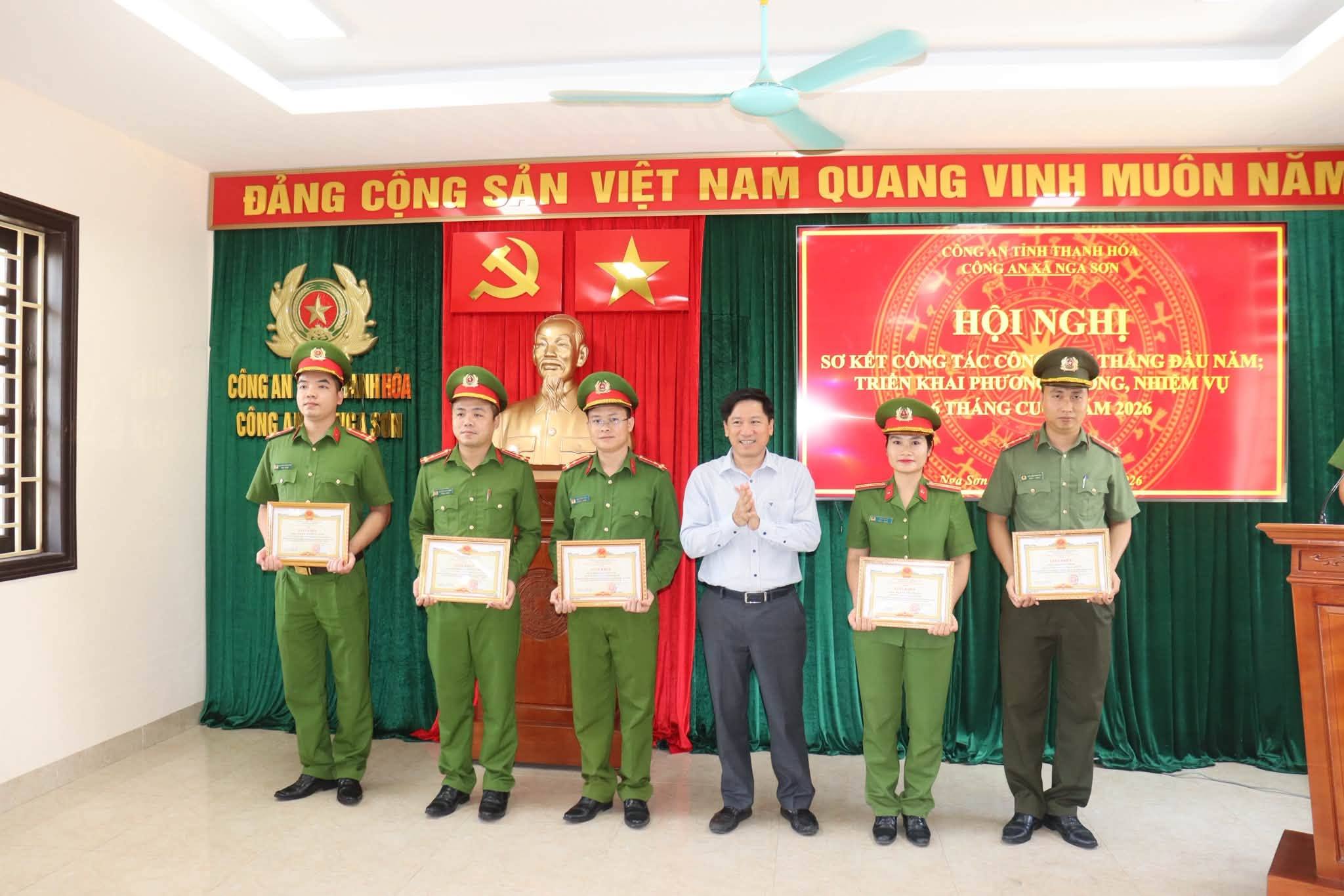 CÔNG AN XÃ NGA SƠN SƠ KẾT CÔNG TÁC 6 THÁNG ĐẦU NĂM, TRIỂN KHAI NHIỆM VỤ 6 THÁNG CUỐI NĂM 2026