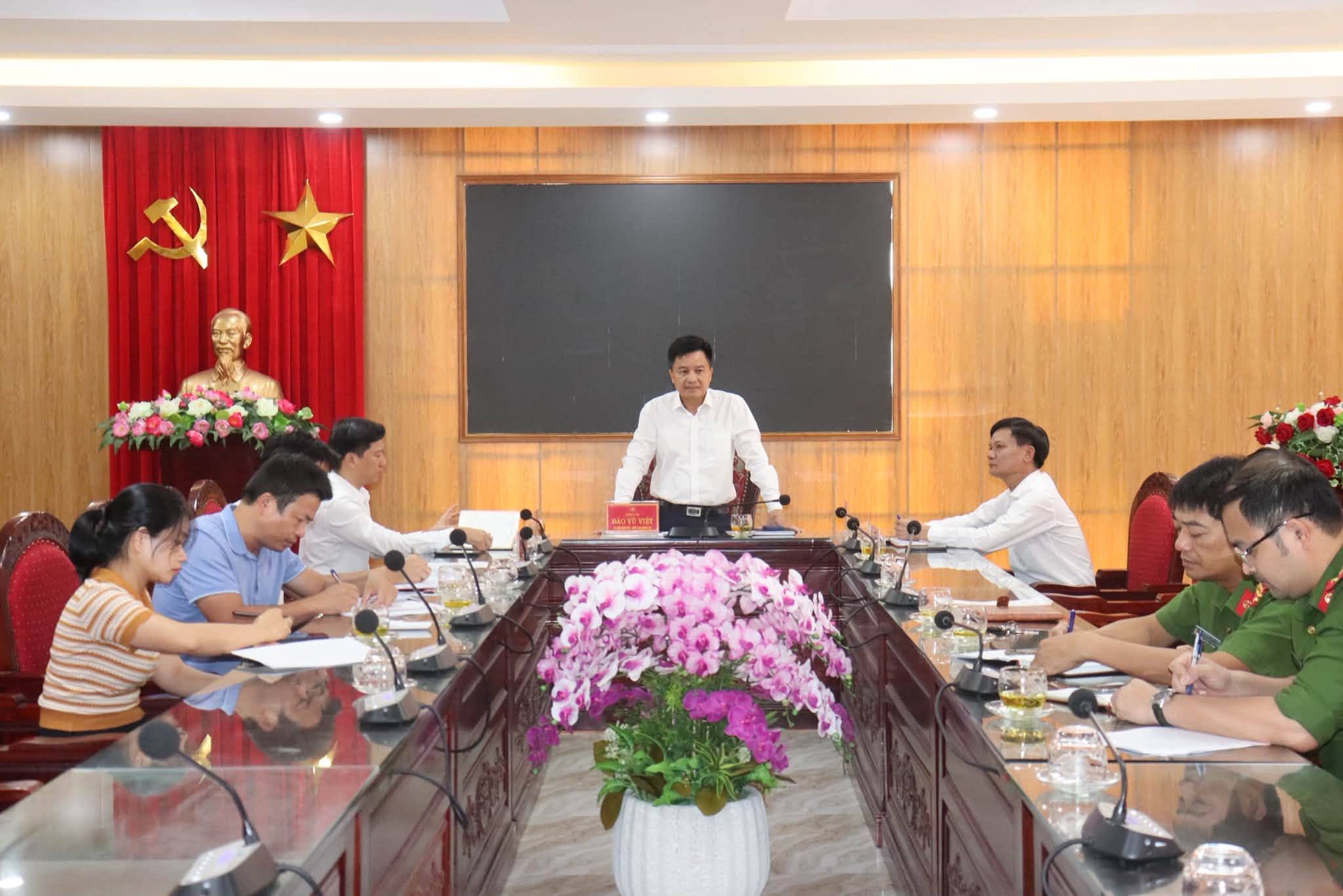 XÃ NGA SƠN TỔ CHỨC HỘI NGHỊ GIAO BAN ĐÁNH GIÁ TIẾN ĐỘ LÀM GIÀU, LÀM SẠCH DỮ LIỆU ĐẤT ĐAI
