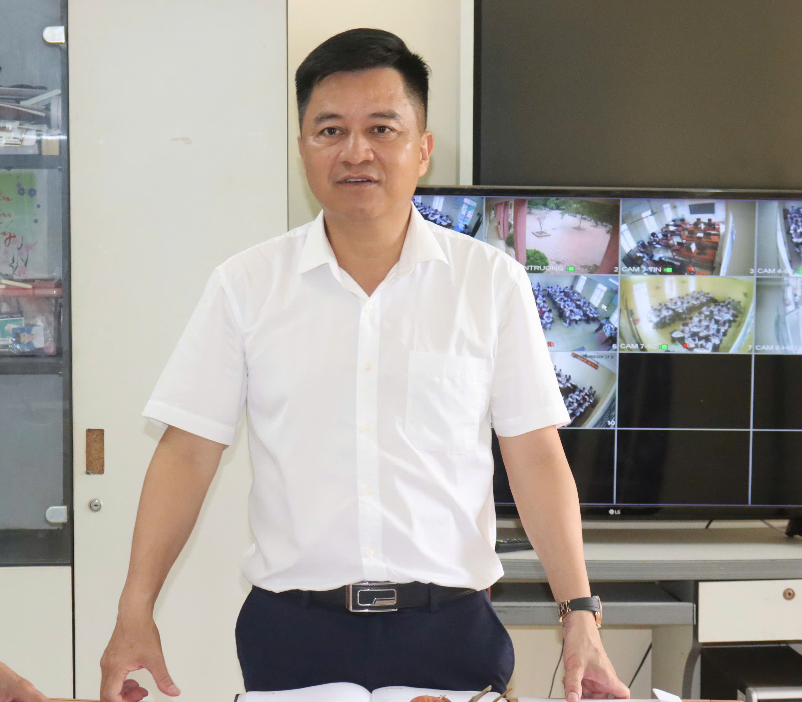 Anh-tin-bai