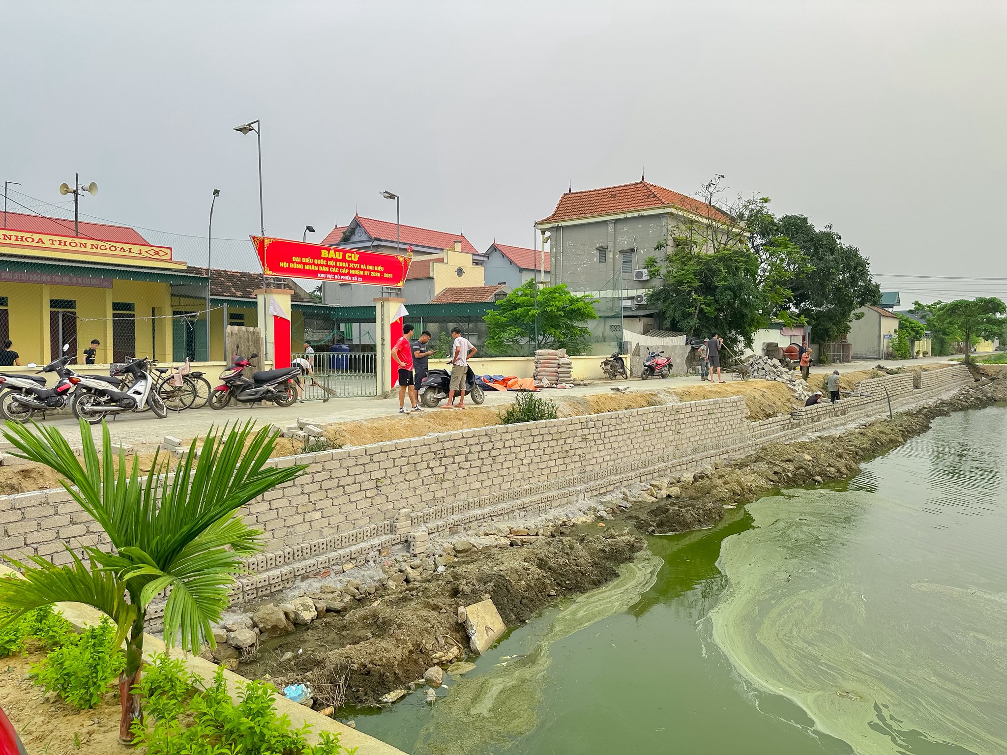 CÁC THÔN TRÊN ĐỊA BÀN XÃ HỒ VƯƠNG ĐẨY MẠNH PHONG TRÀO XÂY DỰNG ĐỜI SỐNG VĂN HÓA, NÔNG THÔN MỚI