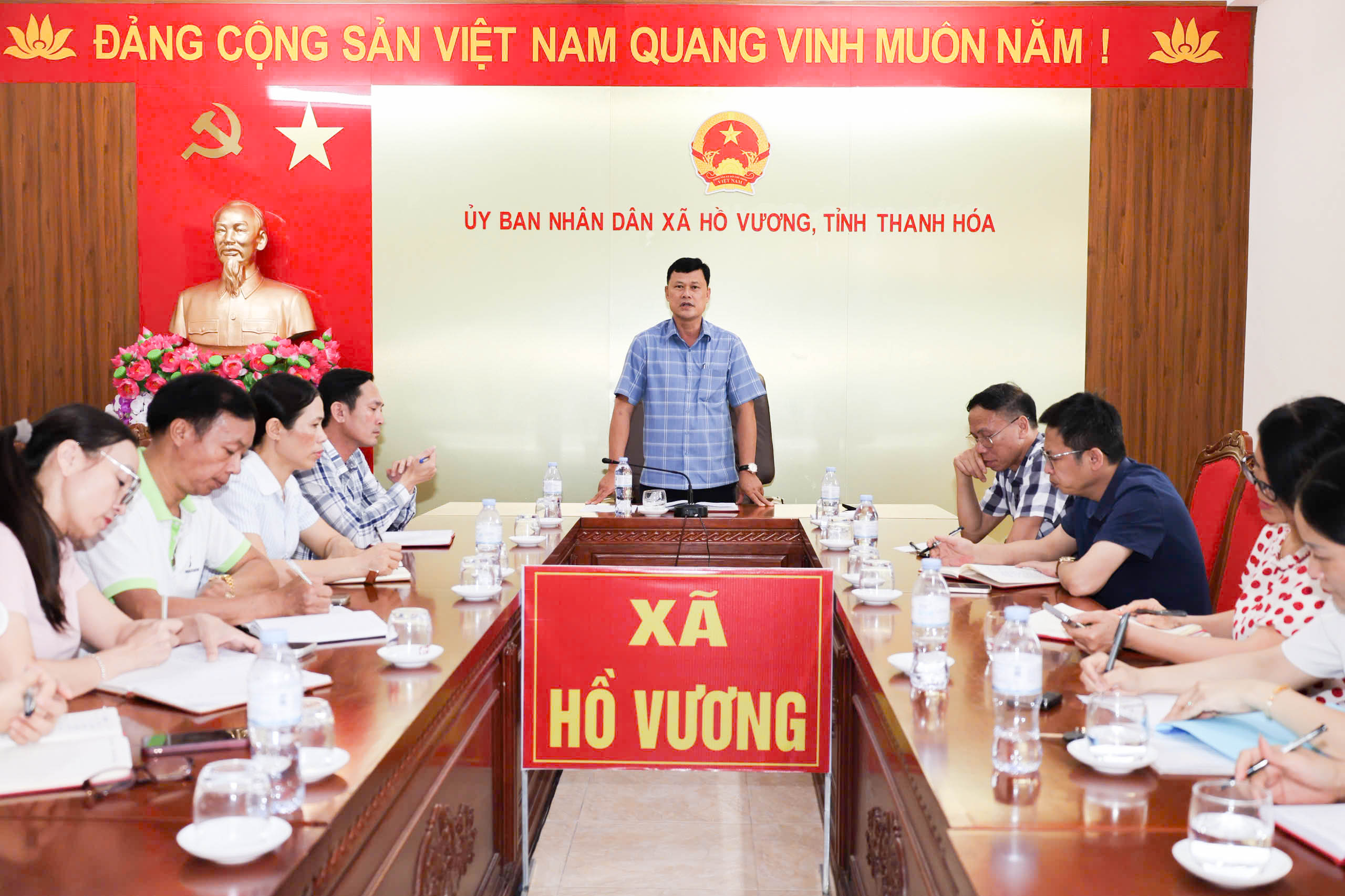 UBND XÃ HỒ VƯƠNG TỔ CHỨC HỘI NGHỊ GIAO BAN THÁNG 5 VỀ NHIỆM VỤ GIÁO DỤC