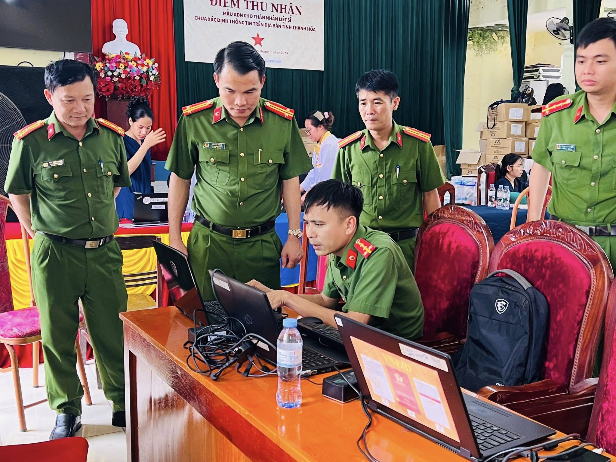 ỨNG DỤNG CÔNG NGHỆ SỐ TRONG GIỮ GÌN AN NINH TRẬT TỰ Ở XÃ HỒ VƯƠNG