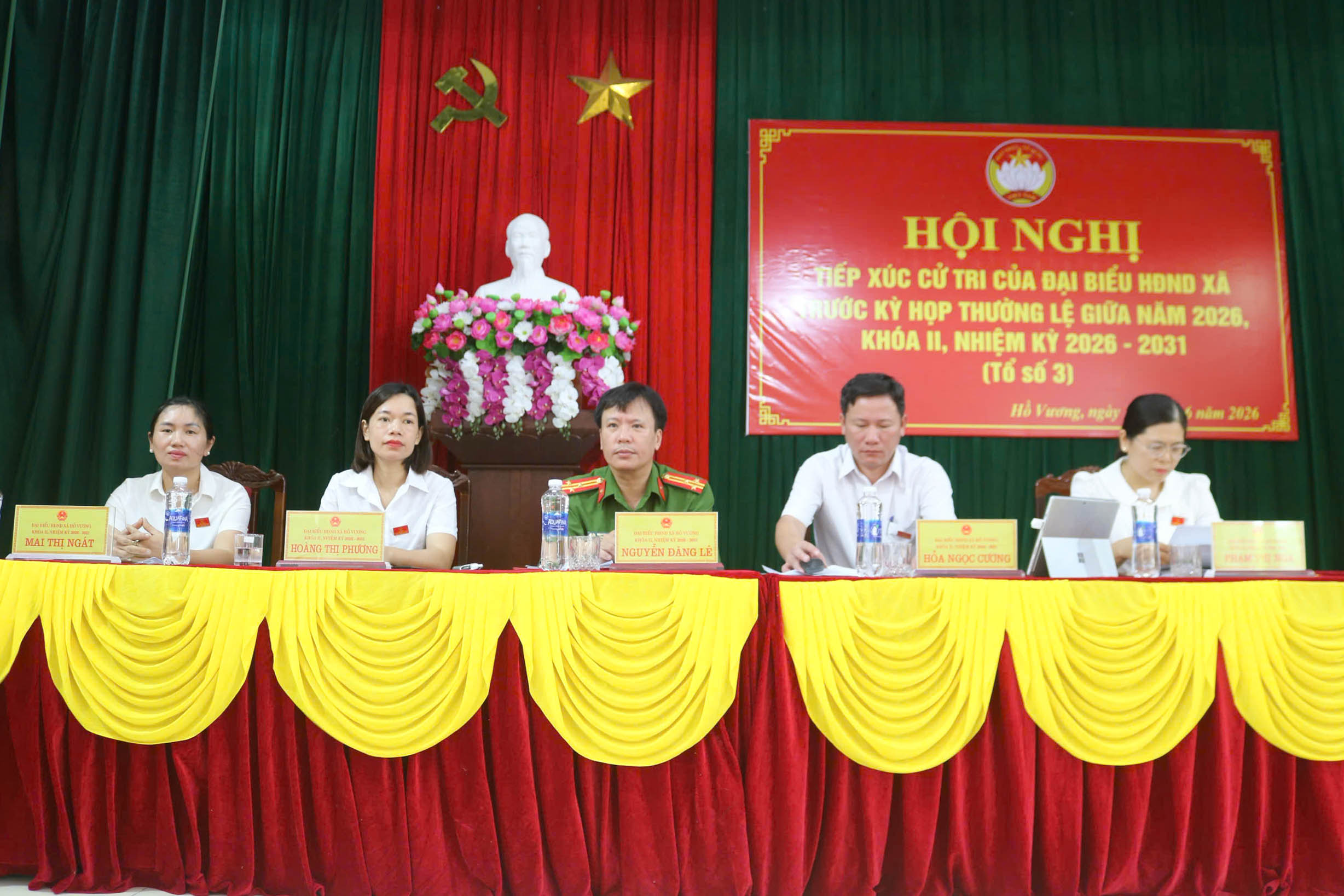 TỔ ĐẠI BIỂU SỐ 3 HĐND XÃ HỒ VƯƠNG TIẾP XÚC CỬ TRI TRƯỚC KỲ HỌP THƯỜNG LỆ GIỮA NĂM 2026, KHÓA II, NHIỆM KỲ 2026 - 2031