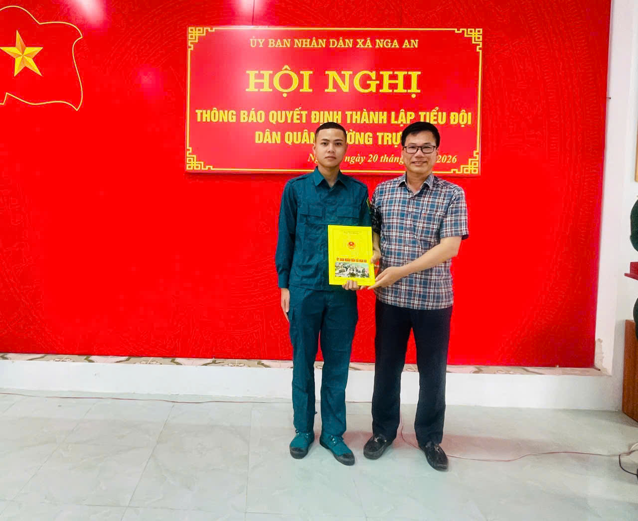 Description: C:\Users\AD\Pictures\QUÂN SỰ\z7639999837624_bf226895d7067717605887e7eab85838.jpg