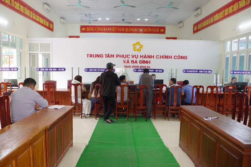 Đẩy mạnh sử dụng dịch vụ công trực tuyến – bước tiến trong chuyển đổi số tại xã Ba Đình