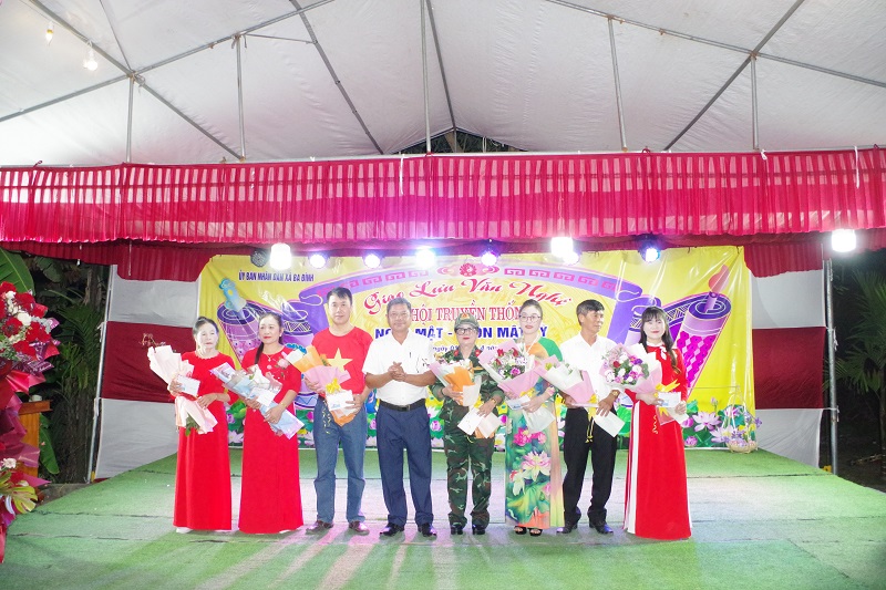 Đêm giao lưu văn nghệ chào mừng Lễ hội truyền thống thôn Mật Kỳ năm 2026