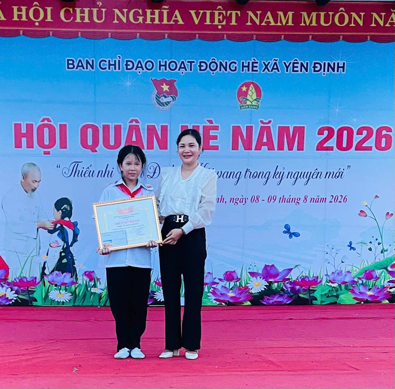Anh-tin-bai