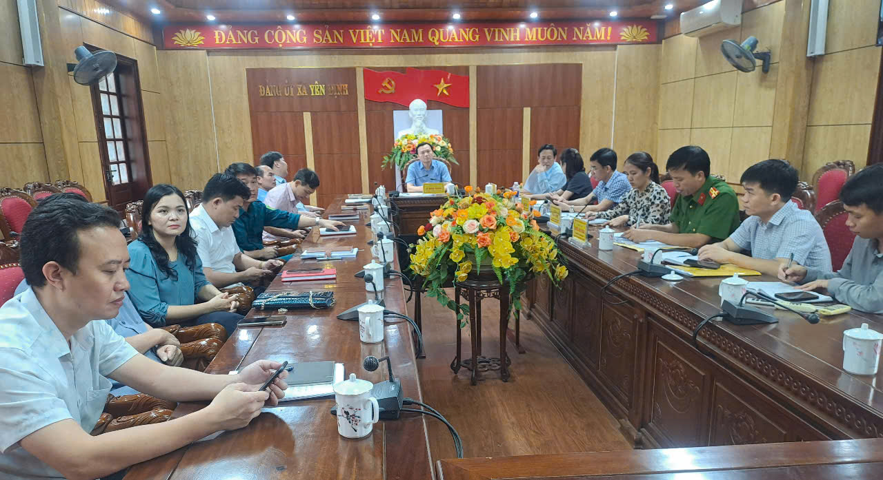 Yên Định tham dự hội nghị trực tuyến toàn tỉnh đánh giá công tác ứng phó bão số 3 và tiến độ xóa nhà tạm, nhà dột nát