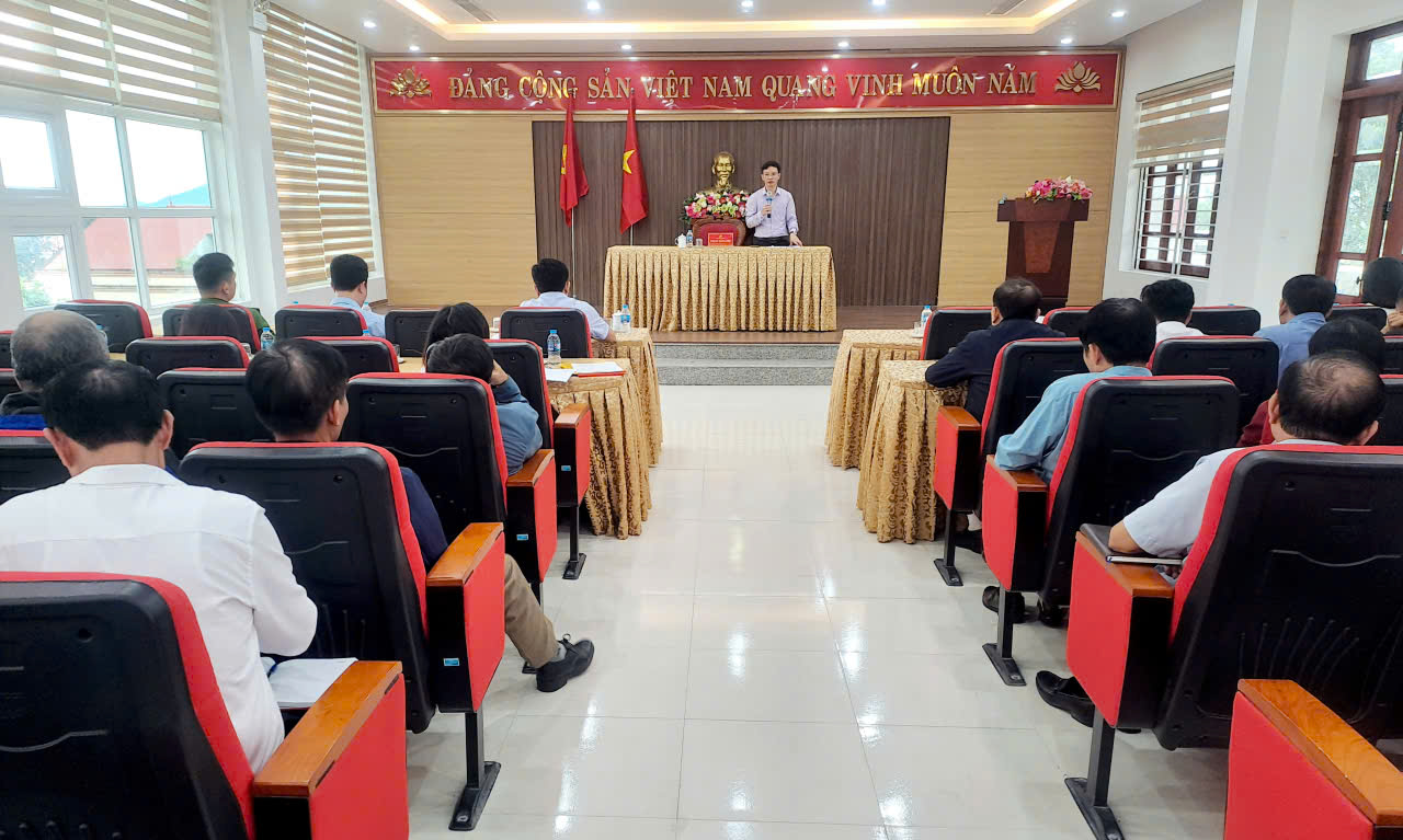	Hội nghị giao ban Đánh giá kết quả thực hiện Chỉ số cải cách hành chính sau khi sắp xếp, vận hành chính quyền địa phương 02 cấp; giải pháp duy trì, cải thiện và nâng cao Chỉ số cải cách hành chính  03 tháng cuối năm 2025. 