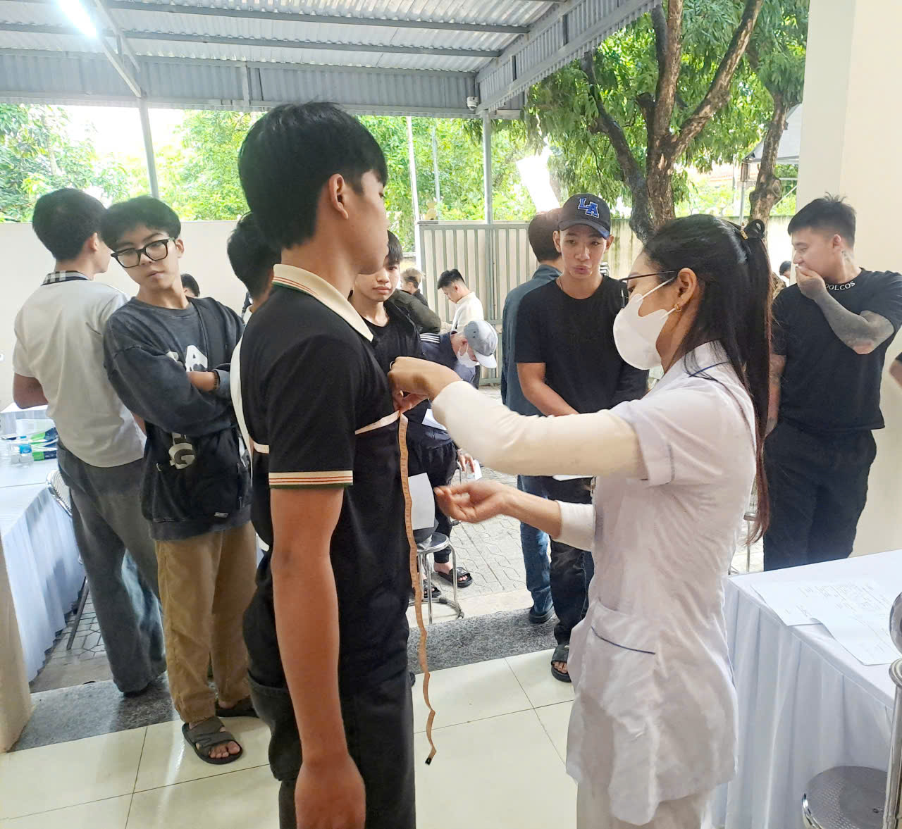 Anh-tin-bai