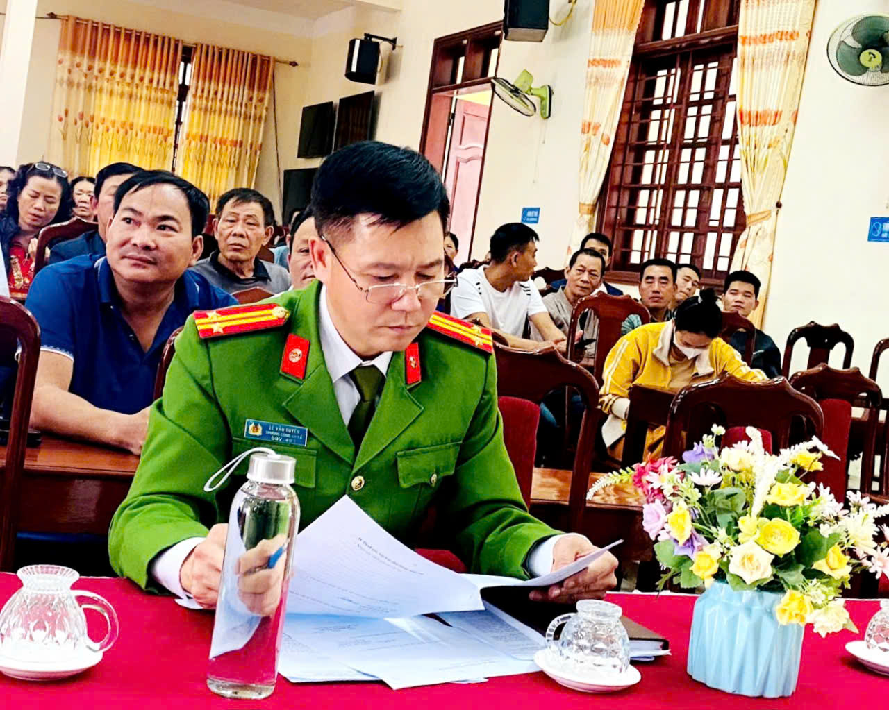 Anh-tin-bai