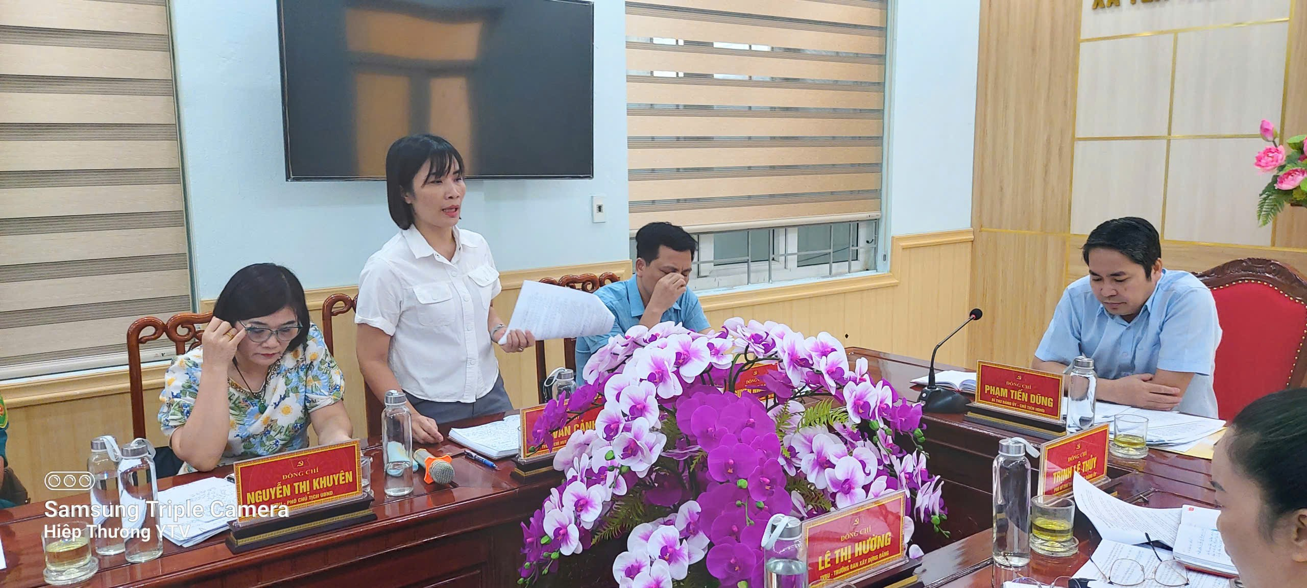 Anh-tin-bai