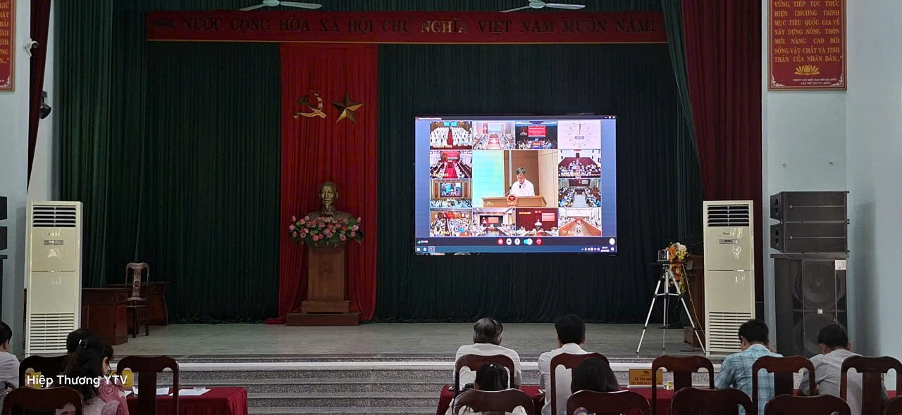 XÃ YÊN TRƯỜNG THAM DỰ PHIÊN HỌP CHUYÊN ĐỀ TRỰC TUYẾN TOÀN QUỐC CỦA BAN CHỈ ĐẠO CỦA CHÍNH PHỦ VỀ PHÁT TRIỂN KH-CN, ĐỔI MỚI SÁNG TẠO, CHUYỂN ĐỔI SỐ VÀ ĐỀ ÁN 06 VỀ THÚC ĐẨY PHÁT TRIỂN  KH-CN, ĐỔI MỚI, SÁNG TẠO.