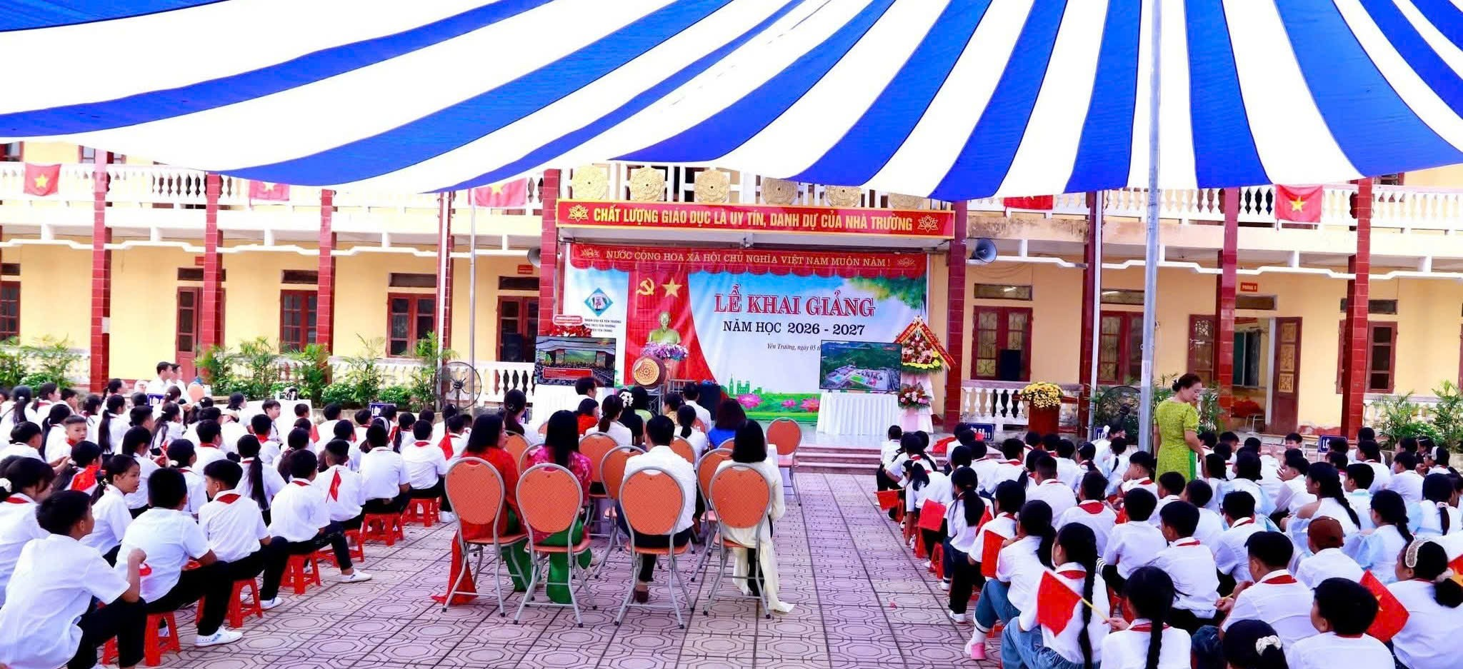 HƠN 5000 HỌC SINH TRÊN ĐỊA BÀN XÃ YÊN TRƯỜNG HÂN HOAN TRONG LỄ KHAI GIẢNG NĂM HỌC MỚI 2026 - 2027.