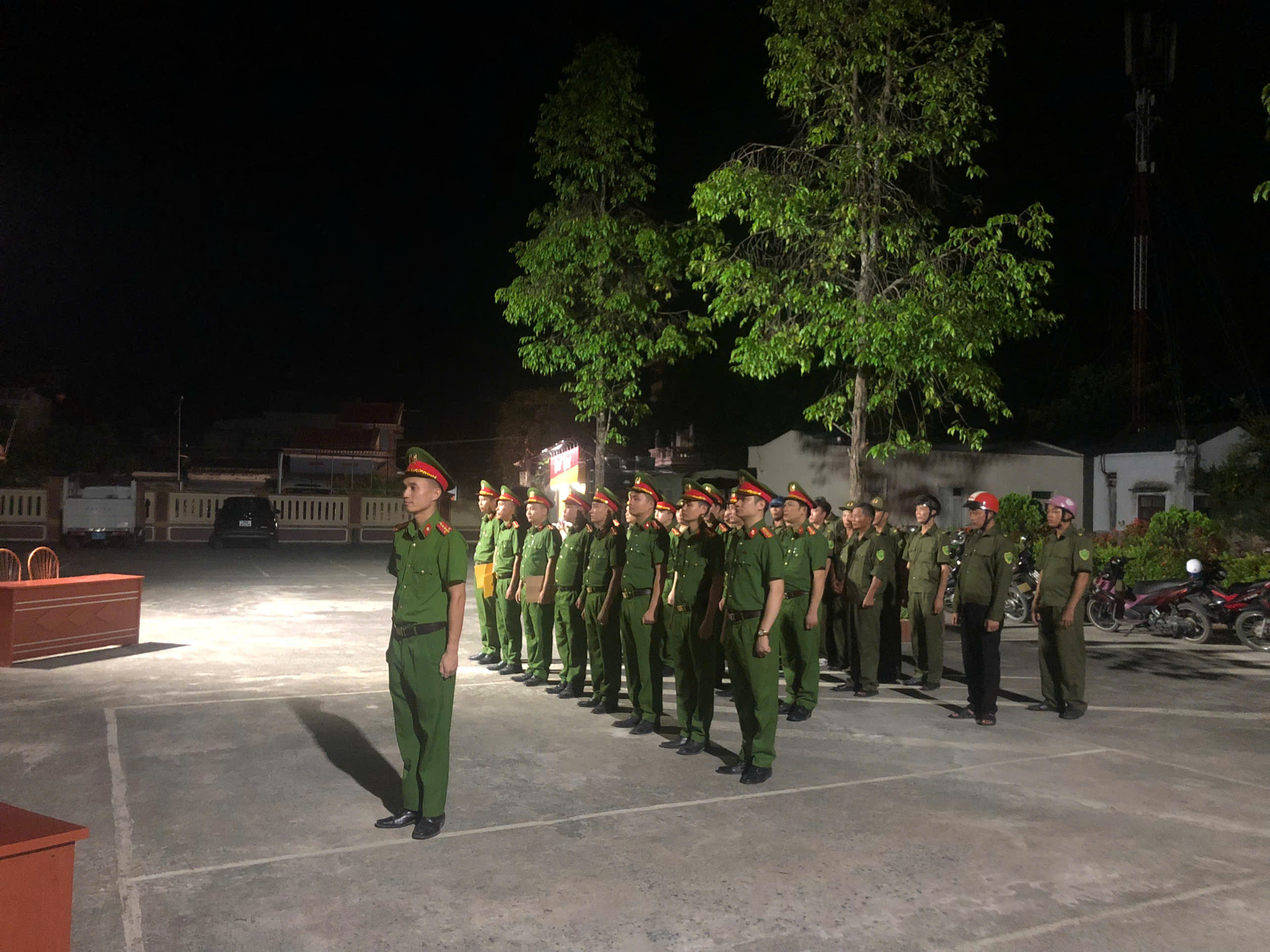 CÁN BỘ, CHIẾN SĨ CÔNG AN XÃ YÊN PHÚ – NGƯỜI CANH GÁC NGÀY ĐÊM BẢO VỆ AN NINH TRẬT TỰ 