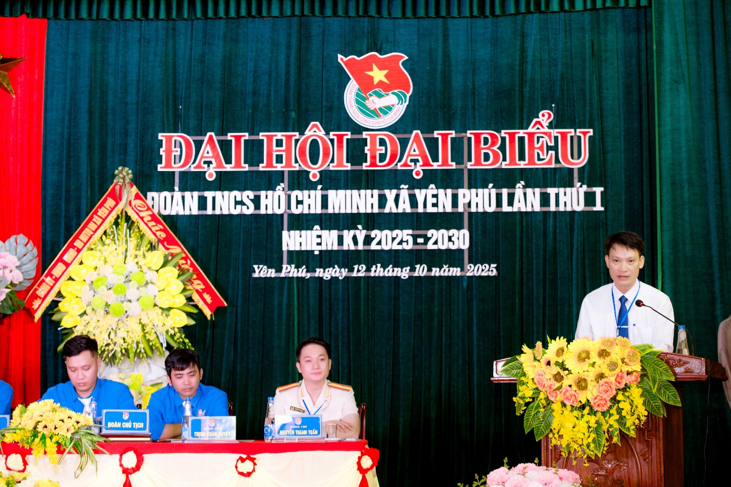 Description: D:\ẢNH ĐẠI HỘI ĐOÀN 2025-2030\IMG_9902.jpg