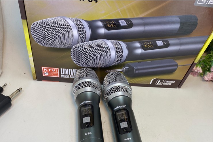 Không sản xuất, nhập khẩu, kinh doanh, sử dụng micro không dây có tần số hoạt động không đúng quy định