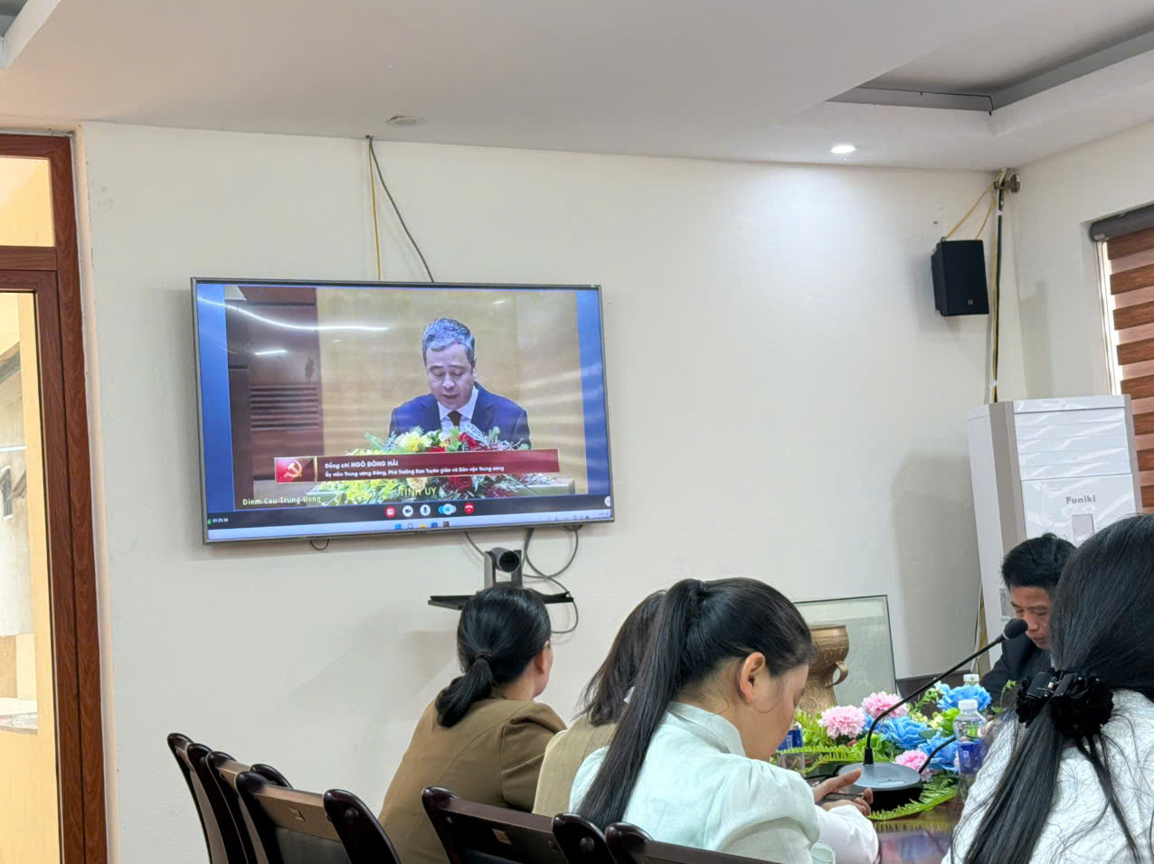 Xã Yên Ninh đã tham dự Hội nghị toàn quốc học tập, quán triệt và triển khai thực hiện Nghị quyết Đại hội XIV của Đảng