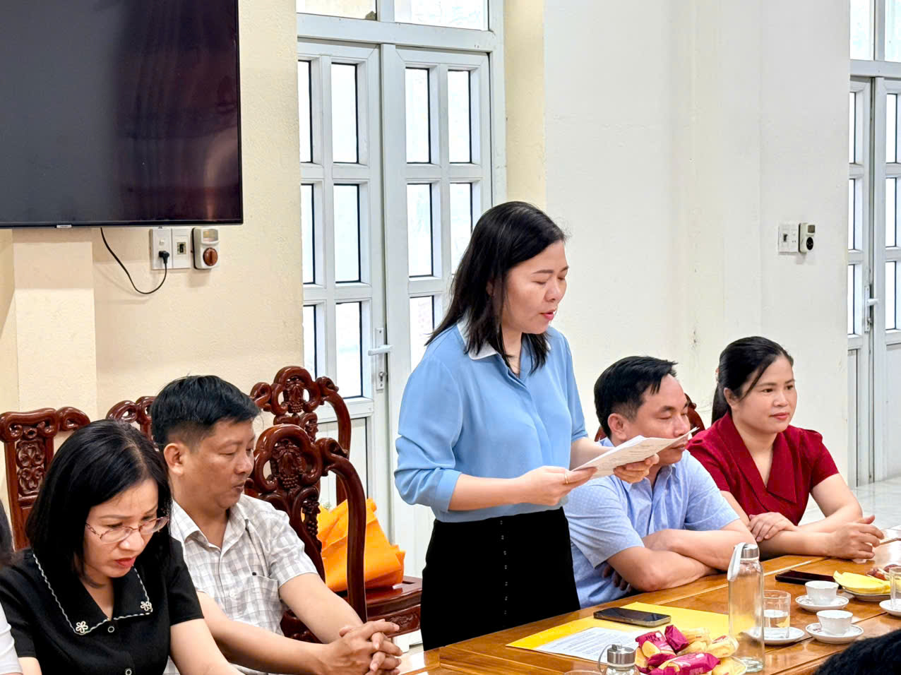 Anh-tin-bai