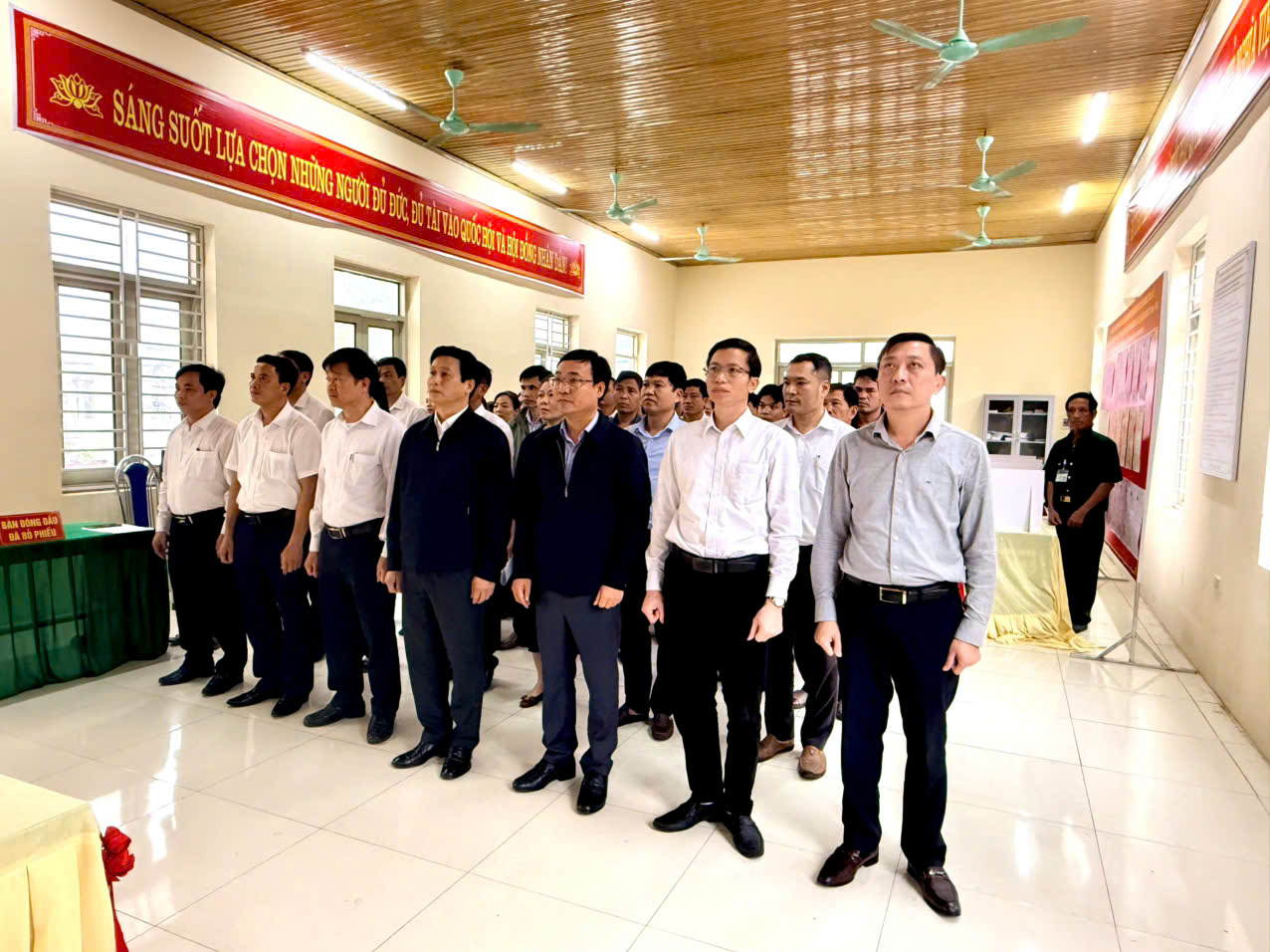 Xã Yên Ninh tổ chức vận hành mẫu quy trình bỏ phiếu bầu cử Quốc hội khóa XVI và HĐND các cấp, nhiệm kỳ 2026-2031