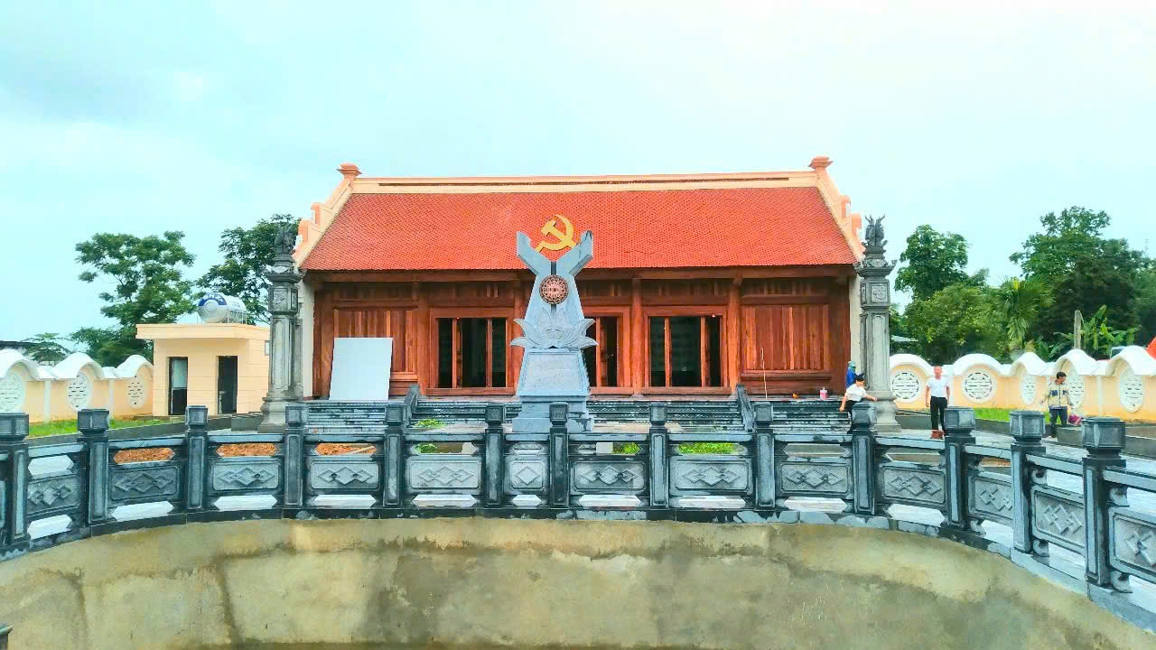 Anh-tin-bai