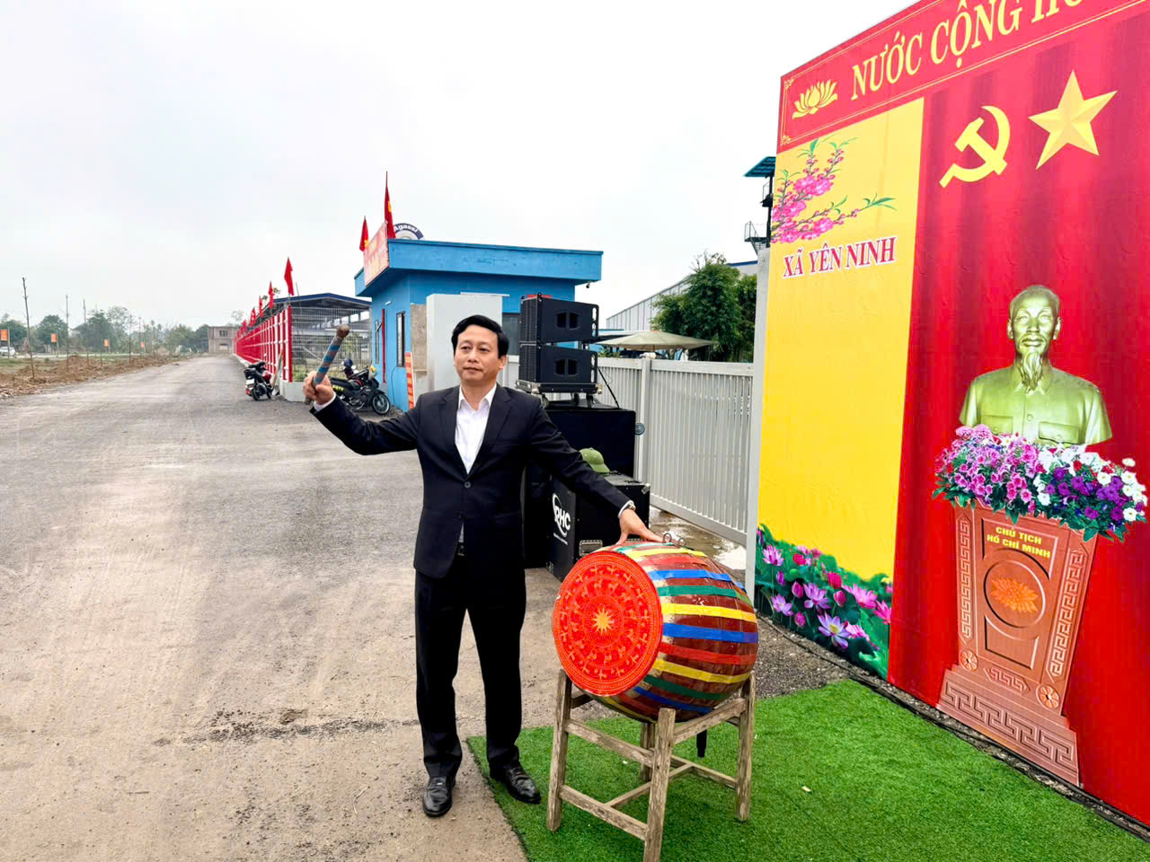 Anh-tin-bai