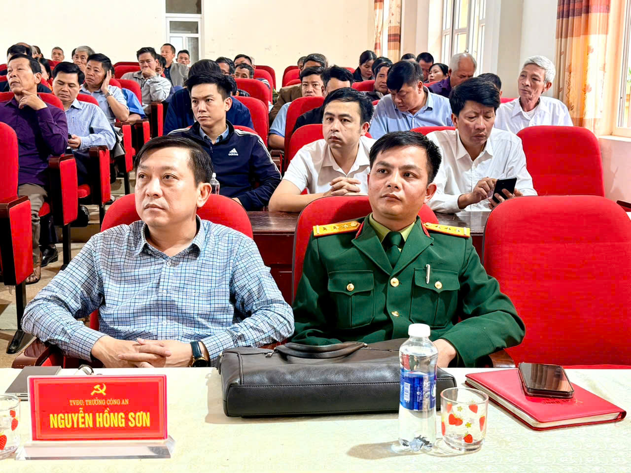 Anh-tin-bai