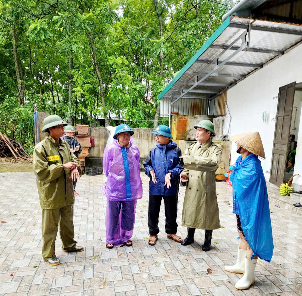 Anh-tin-bai