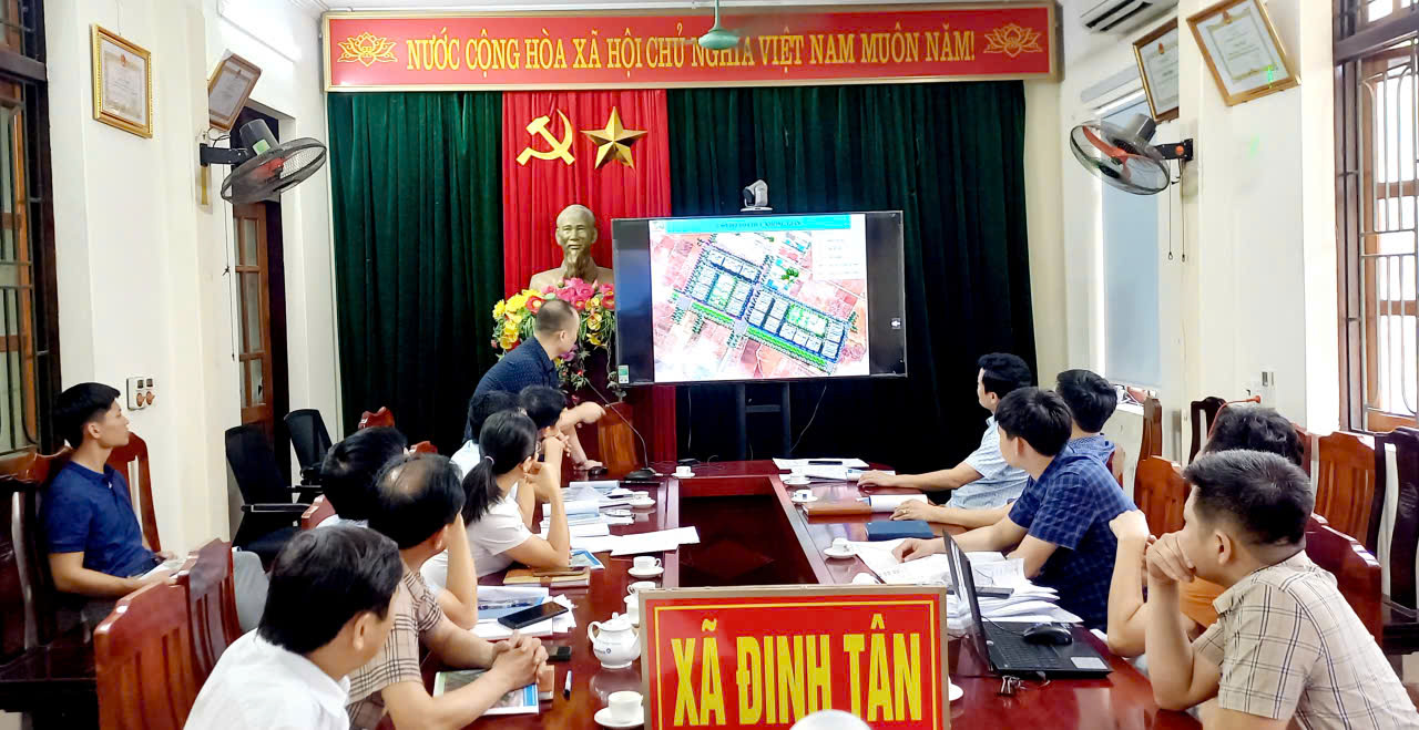 Hội nghị nghe báo cáo Phương án sơ bộ Quy hoạch mặt bằng chi tiết các khu dân cư mới