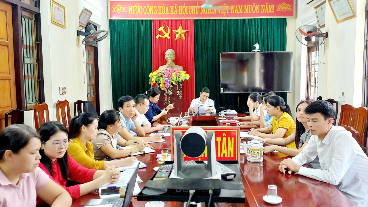 Tập huấn trực tuyến toàn tỉnh cho cán bộ, công chức cấp xã về các lĩnh vực kinh tế - xã hội