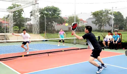 Xã Định Tân khai mạc giải thể thao chào mừng kỷ niệm 51 năm Ngày giải phóng miền Nam