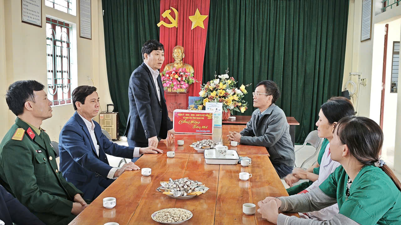 Anh-tin-bai