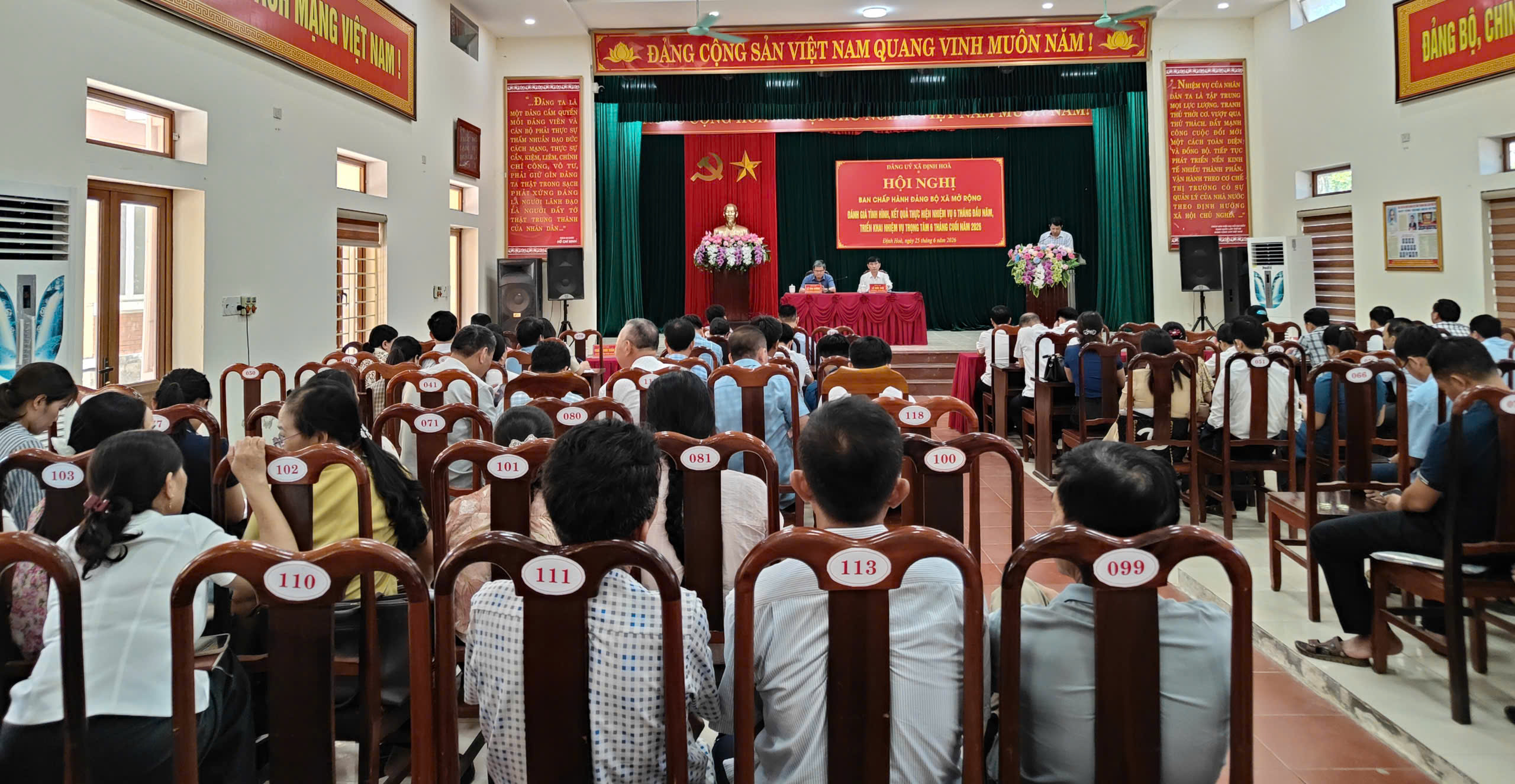 Hội nghị Ban Chấp hành Đảng bộ xã (mở rộng) đánh giá tình hình, kết quả thực hiện nhiệm vụ 6 tháng đầu năm triển khai nhiệm vụ trọng tâm 6 tháng cuối năm 2026