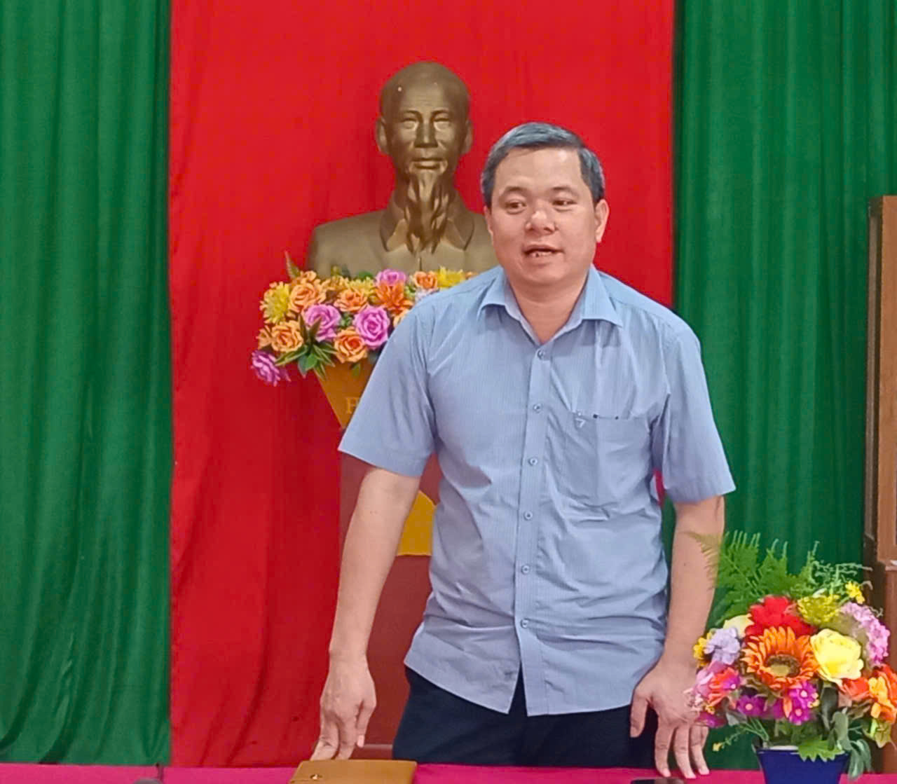 Anh-tin-bai