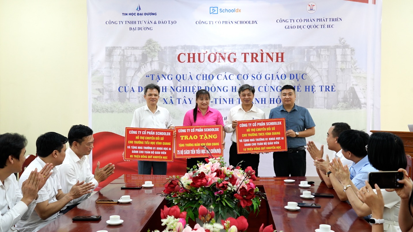 D:\ANH NAM 2026\THANG 4\TRAO MAY TINH TRUONG VINH QUANG\TRAO TANG THIET BI DO DUNG HOC TAP CHO HOC SINH XA TAY DO.00_00_52_06.Still001.jpg