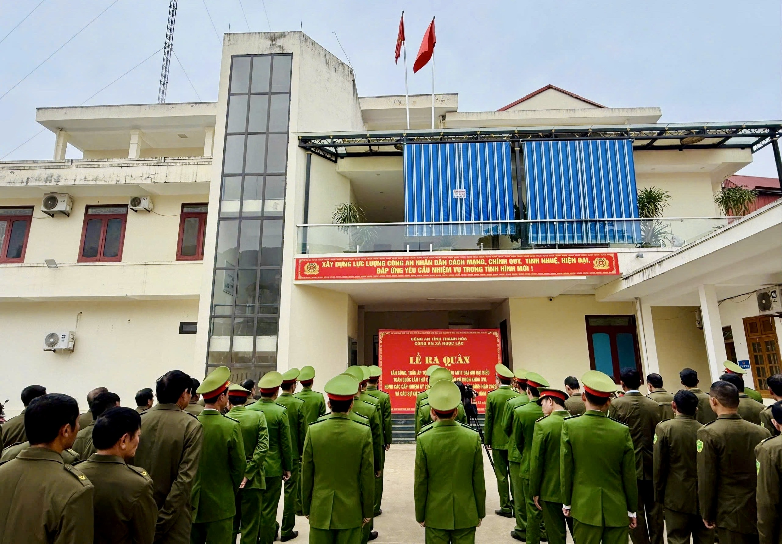 Công an xã Ngọc Lặc: Ra quân mở đợt cao điểm giữ vững an ninh, trật tự trước thềm các sự kiện lớn năm 2026