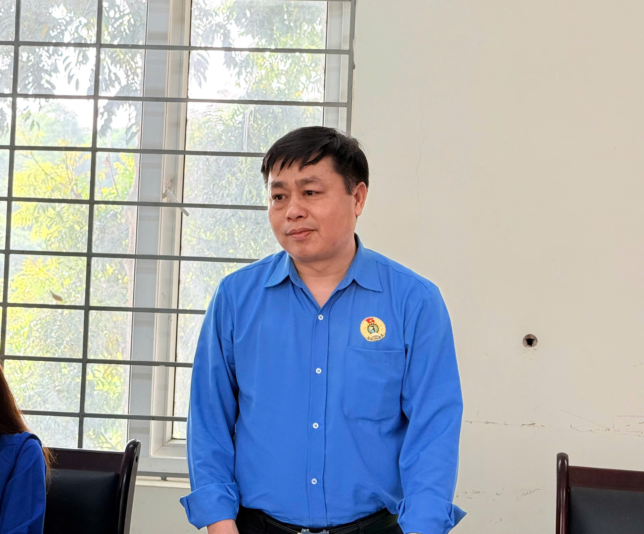 Anh-tin-bai
