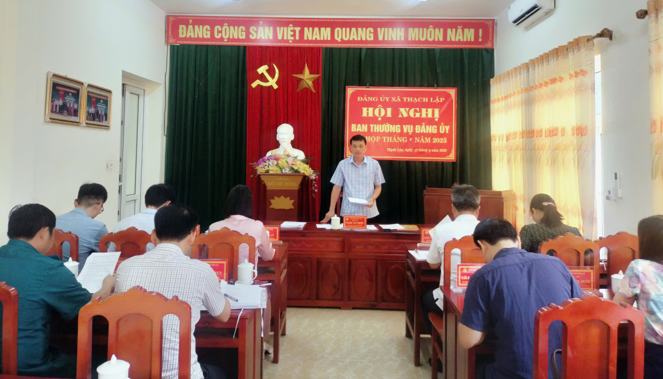 CHIỀU NGÀY 17/9/2025 BAN THƯỜNG VỤ XÃ THẠCH LẬP TỔ CHỨC HỘI NGHỊ LẤY Ý KIẾN GÓP Ý VÀO VĂN KIỆN ĐẠI HỘI, ĐẠI BIỂU, LẦN THỨ I, NHIỆM KỲ 2025 -2030.