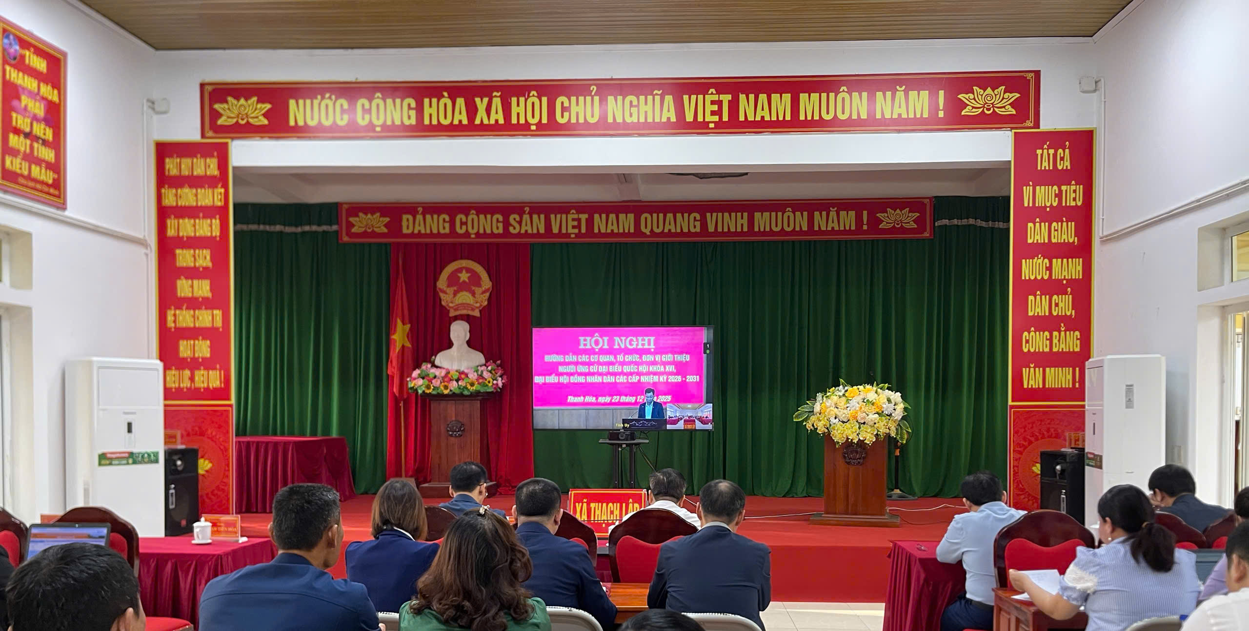 XÃ THẠCH LẬP THAM GIA HỘI NGHỊ HƯỚNG DẪN NỘI DUNG, TRÌNH TỰ, THỦ TỤC GIỚI THIỆU ỨNG CỬ VÀ LẬP HỒ SƠ ỨNG CỬ ĐBQH KHOÁ XVI VÀ HĐND CÁC CẤP NHIỆM KỲ 2026-2031.