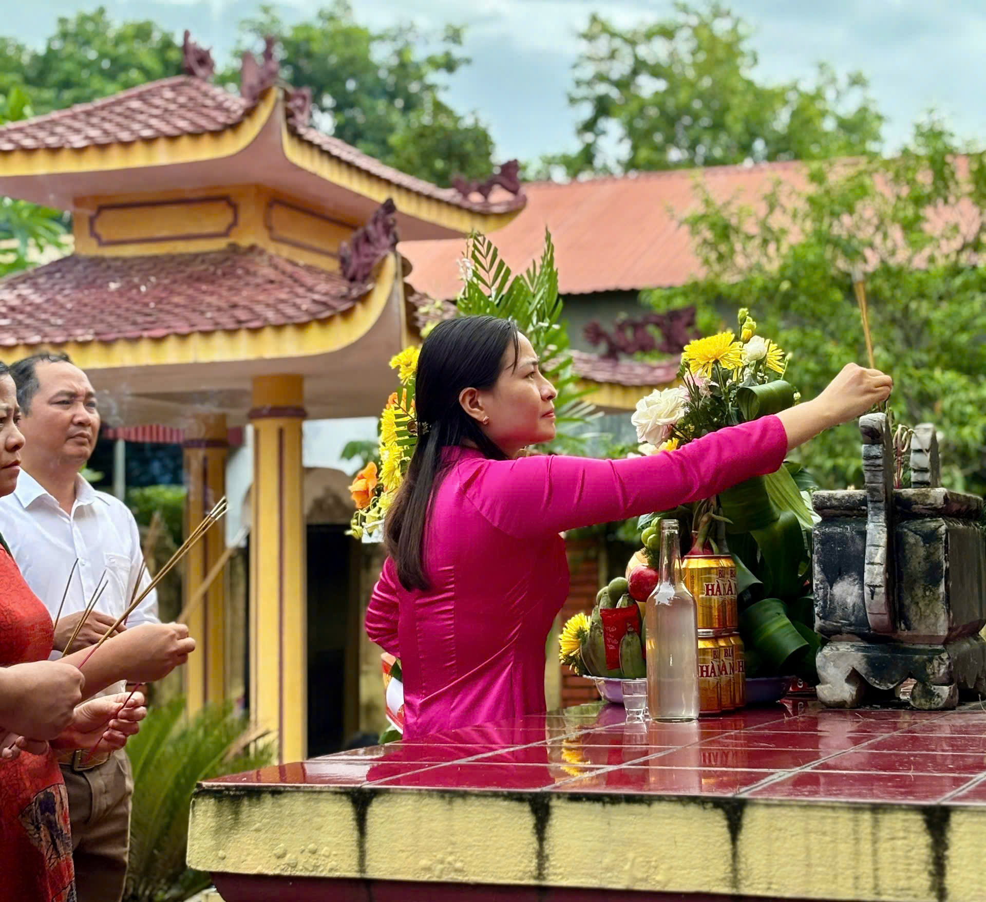 Anh-tin-bai
