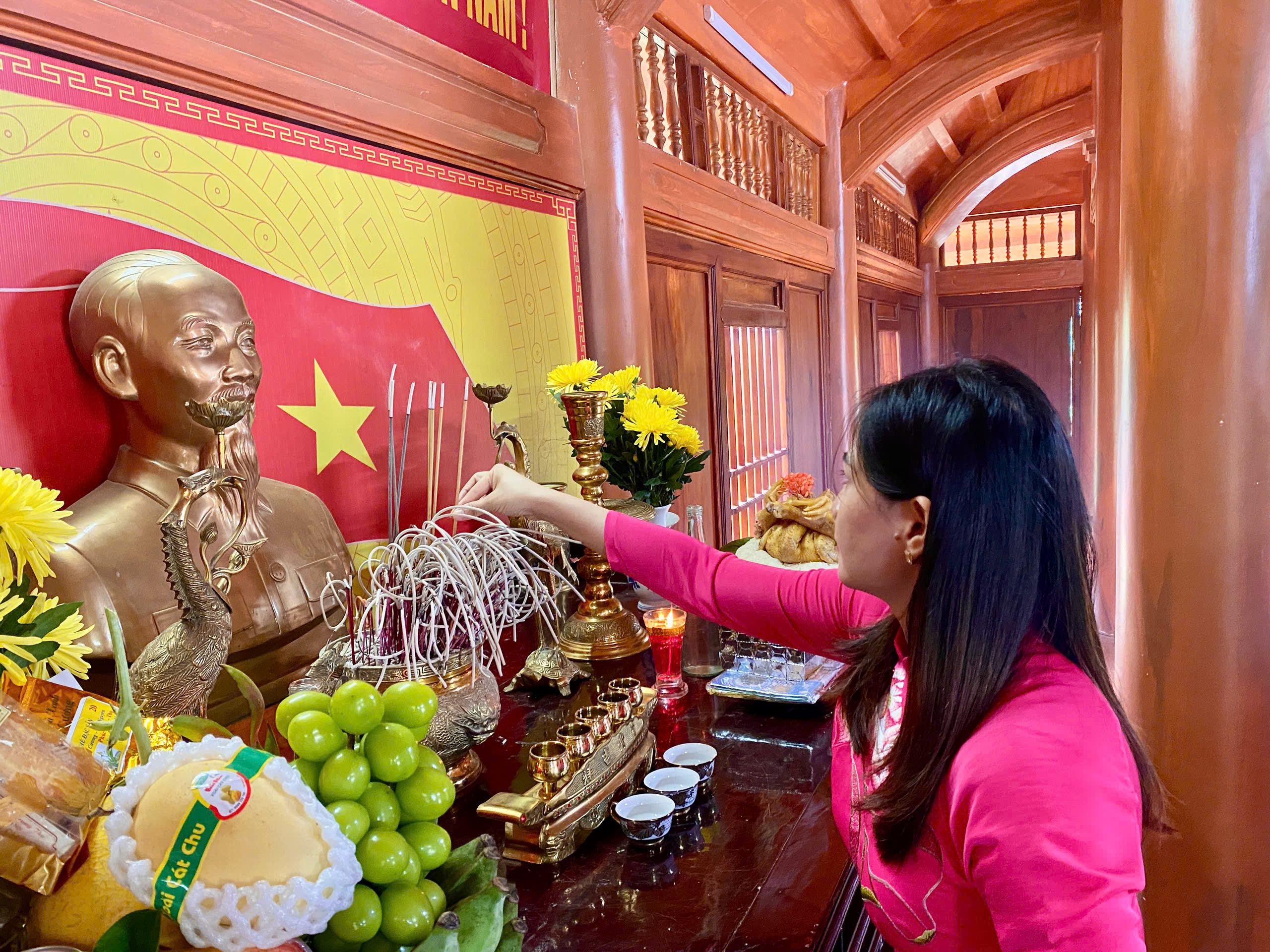 Anh-tin-bai