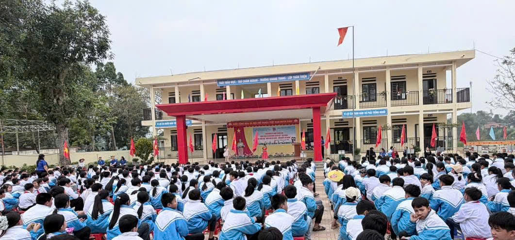 Anh-tin-bai