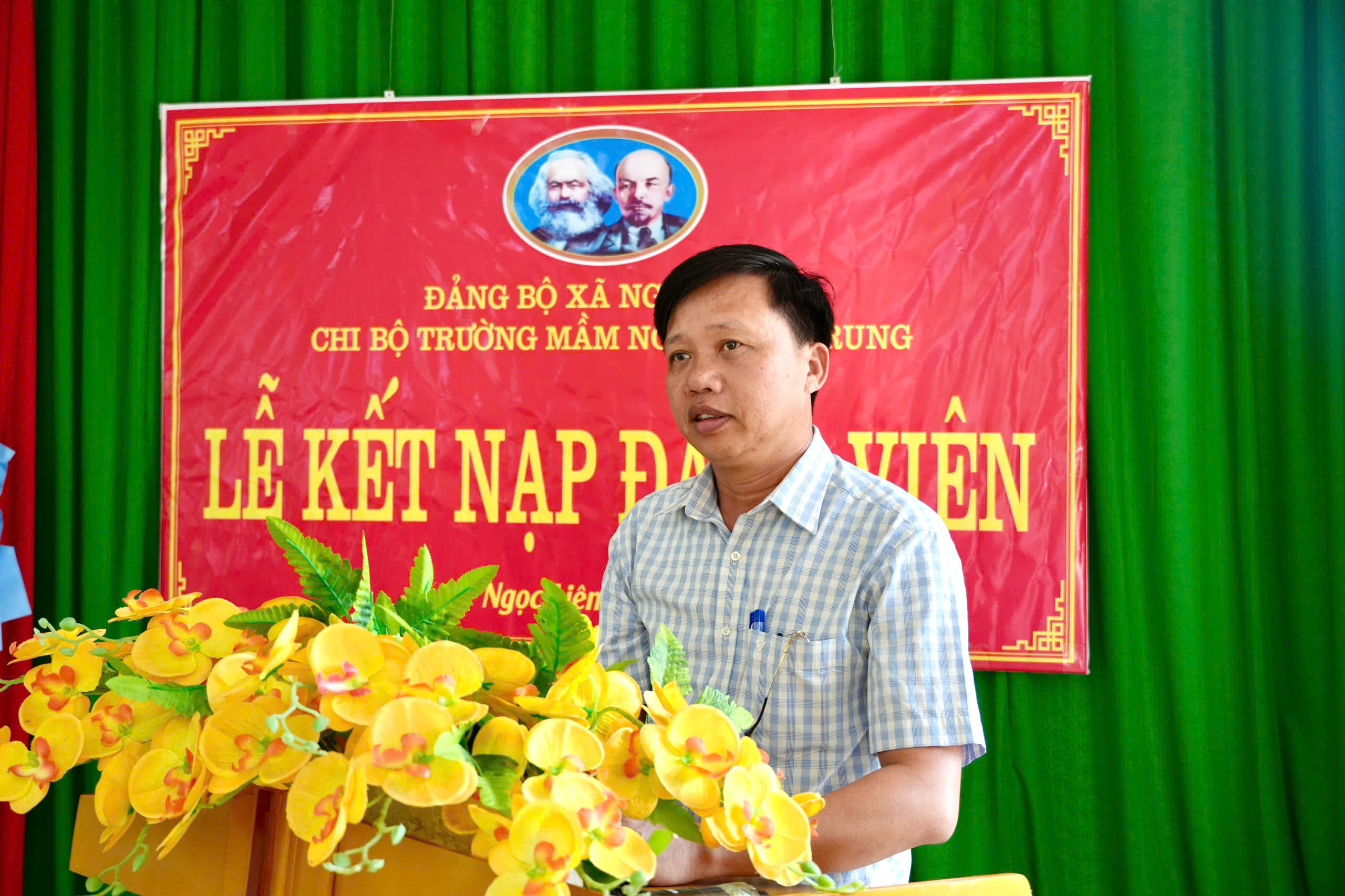 Anh-tin-bai