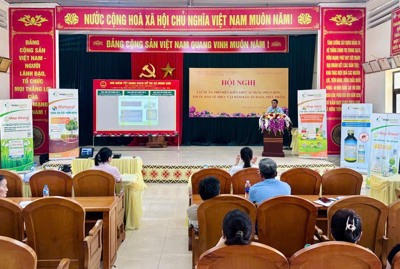 TẬP HUẤN, PHỔ BIẾN KIẾN THỨC SỬ DỤNG THUỐC BẢO VỆ THỰC VẬT ĐẢM BẢO AN TOÀN THỰC PHẨM