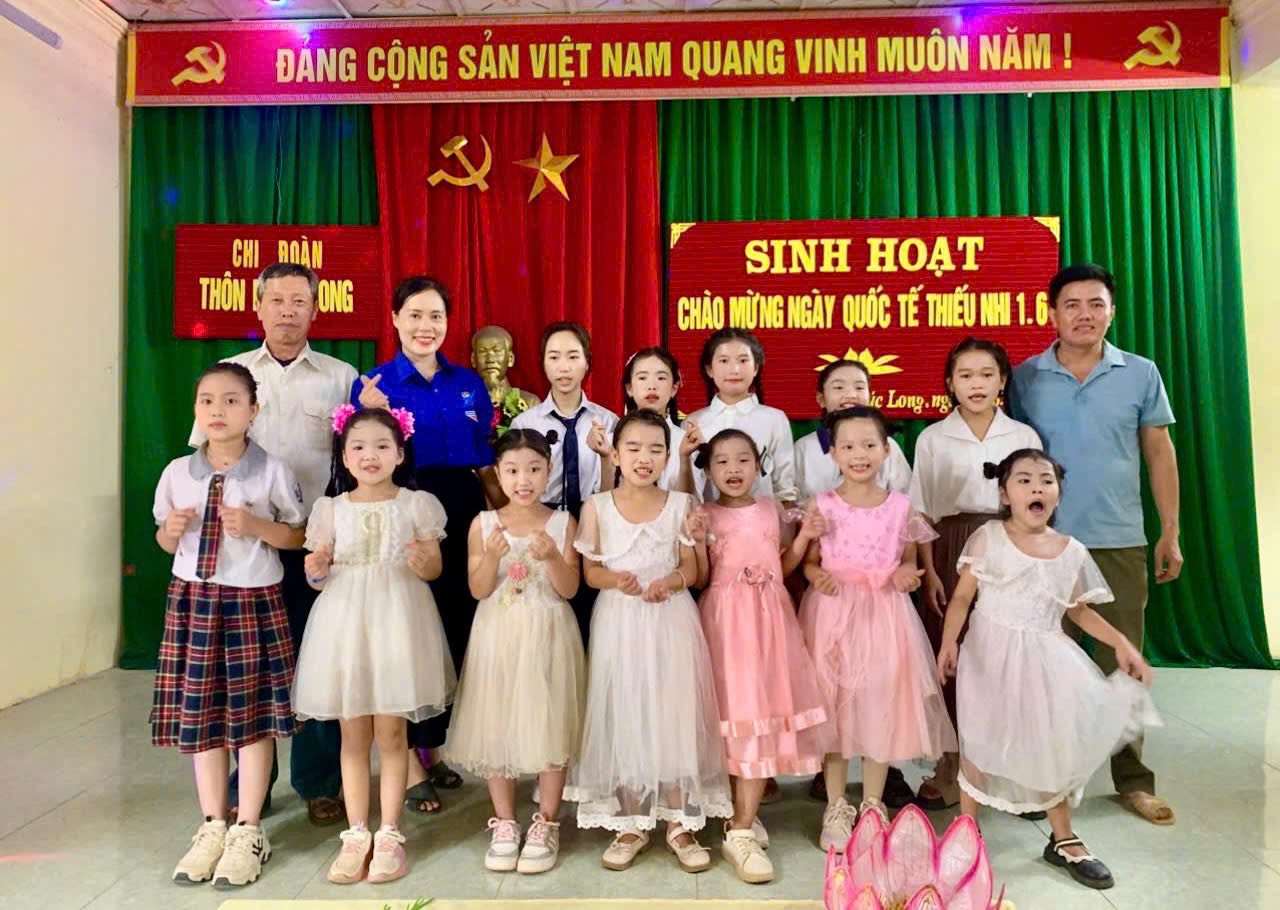 CHI ĐOÀN THÔN PHÚC LONG TỔ CHỨC SINH HOẠT CHÀO MỪNG NGÀY QUỐC TẾ THIẾU NHI 1/6