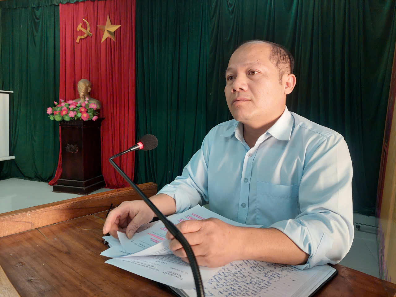 Anh-tin-bai